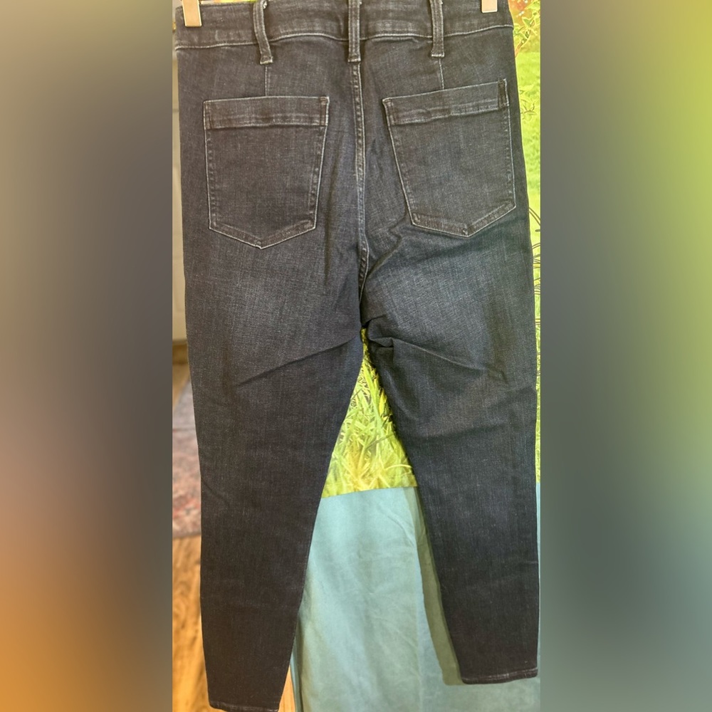 (2)GAP Skinny Distressed & Regular Blue Jeans BOGO Deal (Dark & Medium Wash)(2) - Picture 6 of 6